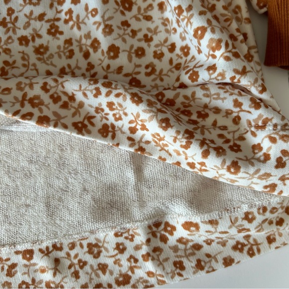 Lou & Grey Brown & Cream Floral Terry Oversized Super Soft Sweatshirt - Picture 6 of 7